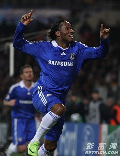 包含德罗巴连续七场比赛得分超过势不可挡，切尔西挑战极限！的词条